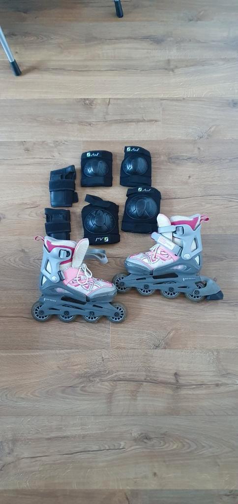 Instelbare Rolschaatsen - Rollerblade, Sport en Fitness, Skeelers, Gebruikt, Inline skates 4 wielen, Overige merken, Dames, Heren