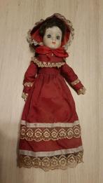 Vintage porceleinen pop, jaren 50 45cmx20cm b, Verzamelen, Poppen, Ophalen of Verzenden, Zo goed als nieuw, Pop