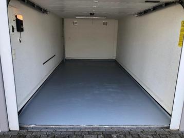 Te huur bedrijfsruimte garagebox opslagruimte opslag 18 m2 beschikbaar voor biedingen
