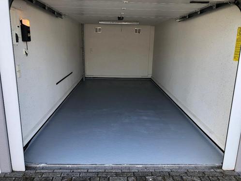 Te huur bedrijfsruimte garagebox opslagruimte opslag 18 m2, Auto diversen, Autostallingen en Garages