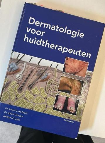Dermatologie voor huidtherapeuten beschikbaar voor biedingen
