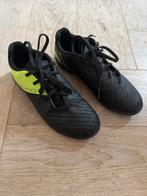 Voetbalschoenen kipsta maat 35, Sport en Fitness, Ophalen, Gebruikt, Maat XS of kleiner, Schoenen
