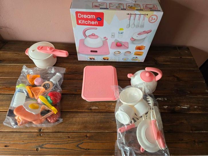 NIEUW DIY DREAM KITCHEN SPEELSET  - INFO ZIE ADVERTENTIE, Kinderen en Baby's, Speelgoed | Speelkeukens, Nieuw, Kunststof, Ophalen of Verzenden
