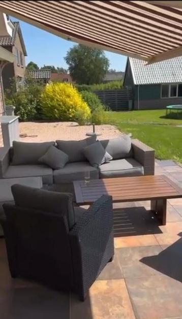 Nieuwe antraciet tuinset met kussens beschikbaar voor biedingen