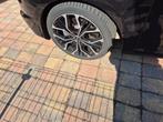 Volvo v40 t4 2.0 190 pk r design 2018 automaat, Auto's, Volvo, Euro 6, Leder en Stof, Zwart, USB