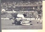 VOETBAL PERSFOTO 1974 FEYENOORD v AJAX, Ophalen of Verzenden, Ajax