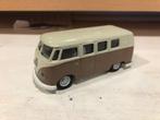 1:43 6 generaties Volkswagen Transporters T1 T2 T3 T4 T5 T7, Hobby en Vrije tijd, Modelauto's | 1:43, Ophalen of Verzenden, Gebruikt