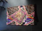 nieuwstaat! zijde sjaal dames, felle kleuren, zwarte franje, Ophalen of Verzenden, Zo goed als nieuw, Maat 46/48 (XL) of groter