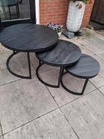 3 zwarte metalen salontafels van mangohout merk Goossens.Ø79, Huis en Inrichting, Tafels | Salontafels, Ophalen, Gebruikt, 50 tot 100 cm