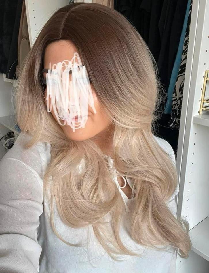 Nieuwe grijswit lange pruik met grote krul slag, Sieraden, Tassen en Uiterlijk, Uiterlijk | Haarverzorging, Nieuw, Pruik of Haarverlenging