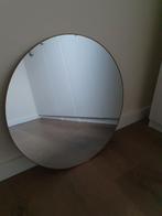 Ronde spiegel met dunne gouden rand, Huis en Inrichting, Woonaccessoires | Spiegels, Ophalen, Gebruikt, Rond, Minder dan 100 cm