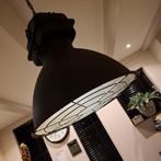 2 Industriële hanglampen, Huis en Inrichting, Lampen | Hanglampen, Ophalen, 50 tot 75 cm, Zo goed als nieuw, Metaal