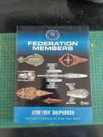 Star Trek Shipyards Encyclopedia, Ophalen of Verzenden, Zo goed als nieuw, Tv-serie