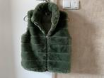 Harige bodywarmer, Ophalen of Verzenden, Zo goed als nieuw, Maat 38/40 (M), Groen