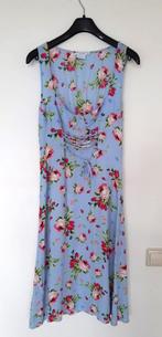 Jurk in bloemenprint van Stradivarius, Maat 38/40 (M), Blauw, Ophalen of Verzenden, Stradivarius