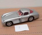 Mercedes Benz SLR Schaalmodel 1:18 - Maisto, Hobby en Vrije tijd, Modelauto's | 1:18, Ophalen of Verzenden, Zo goed als nieuw