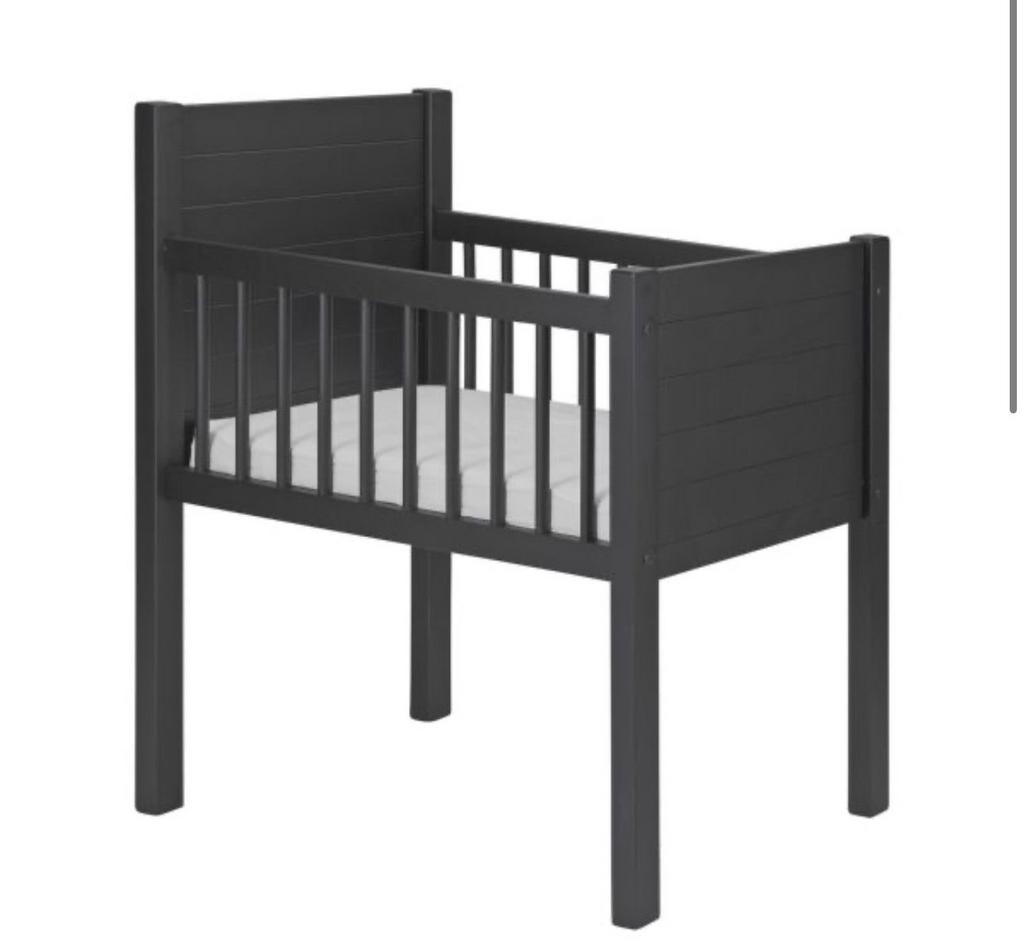 Zwarte wieg - Kidsmill, Kinderen en Baby's, Babywiegjes en Ledikanten, Ophalen, Gebruikt, Wieg