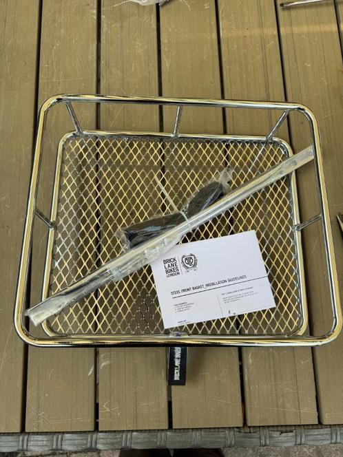 Brick Lane Bikes London Steel Front Basket – Nieuw & Ongebru, Fietsen en Brommers, Fietsaccessoires | Fietsmanden, Nieuw, Fietsmand