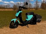 NIU U1 electrische scooter 25km/h NIEUWSTAAT, Fietsen en Brommers, Snorfietsen en Snorscooters, Ophalen, Zo goed als nieuw, Elektrisch