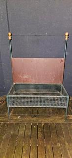 Metalen bankje / plantenbak, Tuin en Terras, Tuinbanken, Ophalen, Gebruikt, Metaal