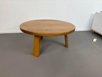 Vintage Eiken brutalist Salontafel Rond beschikbaar voor biedingen