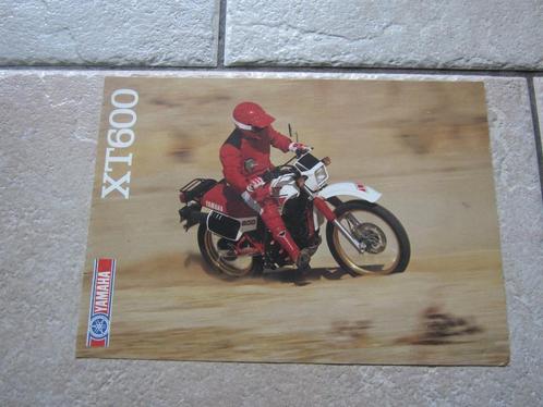 Yamaha XT600 brochure folder 1984 (2), Motoren, Handleidingen en Instructieboekjes, Yamaha, Ophalen of Verzenden