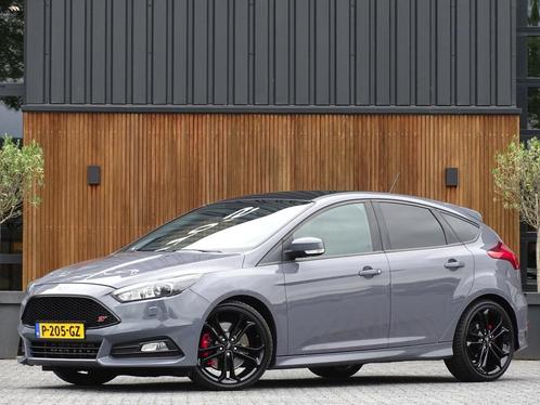 Ford Focus ST MK3 2.0T 289PK / Recaro / Milltek / Airtac / L, Auto's, Ford, Bedrijf, Focus, ABS, Achteruitrijcamera, Adaptieve lichten