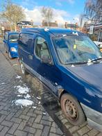 Citroen berlingo, Zwart, 4 cilinders, Blauw, Handgeschakeld