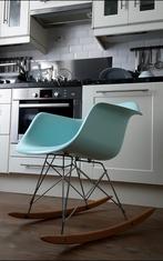 Vitra Eames stoel, Ophalen