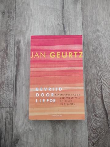 Jan Geurtz - Bevrijd door liefde. Als nieuw! beschikbaar voor biedingen