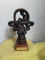 14702) mooi bronskleurig beeldje  ontwerp Ruud Ringers, Ophalen of Verzenden, Zo goed als nieuw, Dier