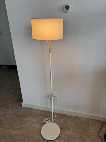 Vintage IKEA Ledet vloerlamp wit
