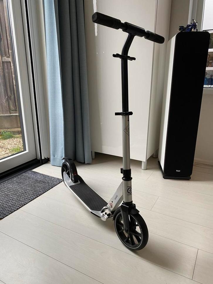 Oxelo step, in zeer goede staat. Tot 100kg, Fietsen en Brommers, Steps, Zo goed als nieuw, Gewone step, Ophalen