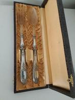 Brocant sla couvert in doosje, Antiek en Kunst, Antiek | Bestek, Ophalen of Verzenden