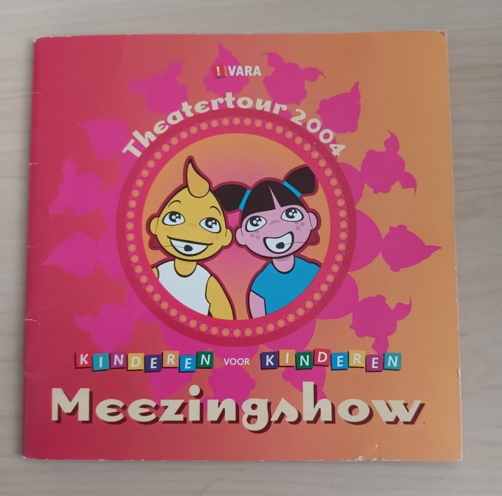 Boekje van de theater tour Kinderen voor Kinderen 2004, Ophalen of Verzenden, Gebruikt, Tv, Overige typen