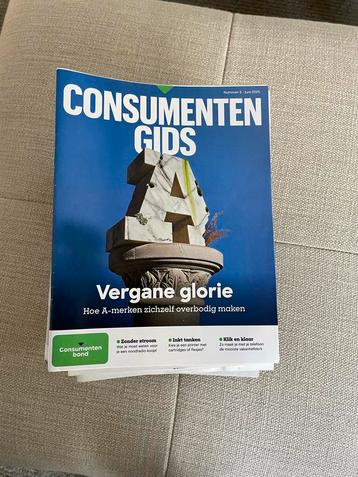 Consumentengidsen 2019-2025 - Grote Stapel beschikbaar voor biedingen