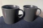 2 Grote donker grijze mokken van Ikea. H. 9 cm Drsn. 9 cm., Ophalen of Verzenden, Zo goed als nieuw, Overige stijlen, Kop(pen) en/of Schotel(s)