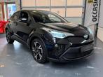 Toyota C-HR 1.8 Hybrid Team D 1 Jaar Bovag Garantie, Auto's, Toyota, Stof, 725 kg, 4 cilinders, Zwart