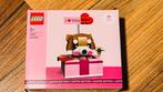 Lego set 40679 Love gift box. NIEUW, Kinderen en Baby's, Speelgoed | Duplo en Lego, Ophalen of Verzenden, Nieuw, Complete set