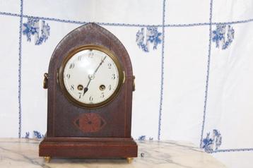 mantel tafel klok beschikbaar voor biedingen