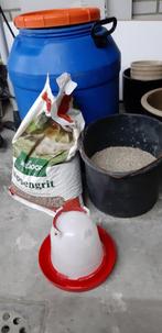 Kippegraan  in voederton/ grit/waterbak/legkorrel, Dieren en Toebehoren, Ophalen, Pluimvee