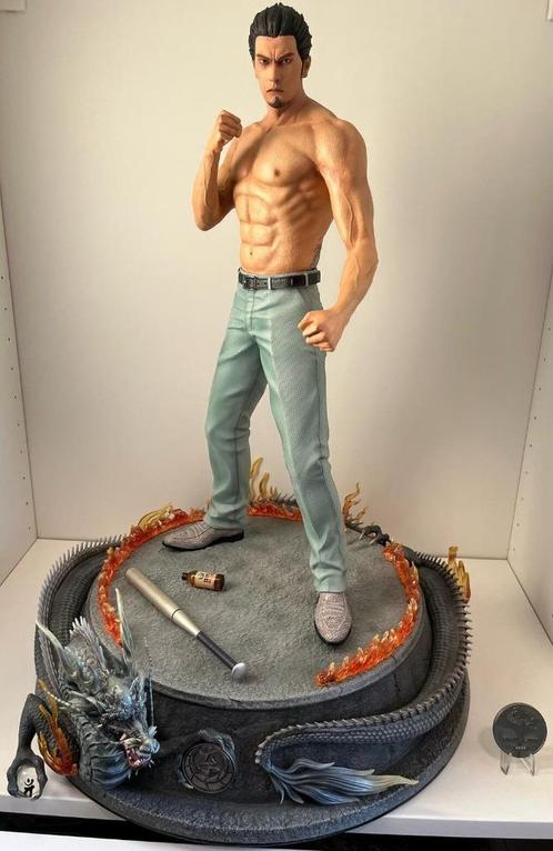 Like a Dragon / Yakuza / Ryu ga Gotoku Kiryu Statue anime, Verzamelen, Poppetjes en Figuurtjes, Zo goed als nieuw, Ophalen of Verzenden