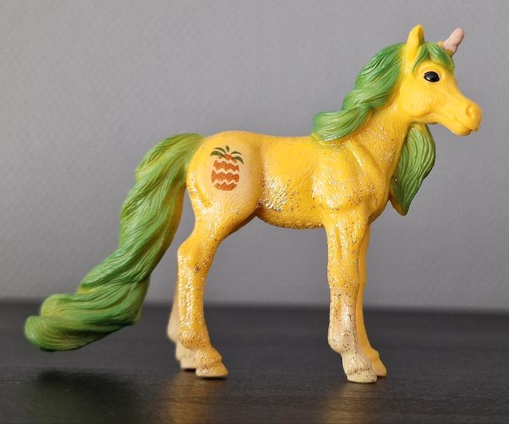 Schleich Bayala Pineapple Eenhoorn Veulen - 2020, Verzamelen, Dierenverzamelingen, Gebruikt, Beeldje of Figuurtje, Paard, Ophalen of Verzenden