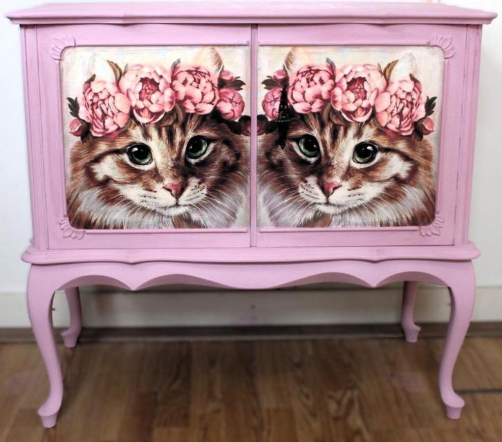 Roze kastje “Kitten” dressoir, TV kast, AFGEPRIJSD, Huis en Inrichting, Kasten | Dressoirs, Zo goed als nieuw, 150 tot 200 cm