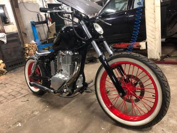 Suzuki Chopper Custom beschikbaar voor biedingen
