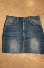 Pull & Bear jeans rokje donker jeans blauw maat L, Blauw, Maat 42/44 (L), Ophalen of Verzenden, Zo goed als nieuw
