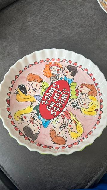 Blond Amsterdam Schaal beschikbaar voor biedingen