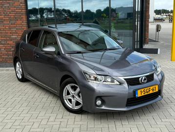 Lexus CT-H 200H 1.8 Hybrid business style FULL 2013 Grijs beschikbaar voor biedingen