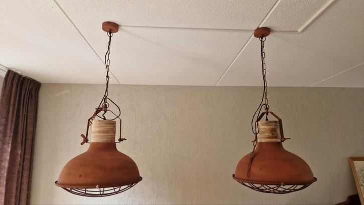Industriële Hanglampen - Set van 2, Huis en Inrichting, Lampen | Hanglampen, Gebruikt, Minder dan 50 cm, Hout, Metaal, Ophalen