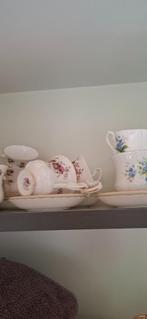 Royal Albert kopjes, gebakbordjes en lunchborden, Ophalen, Zo goed als nieuw, Porselein, Kop en/of schotel